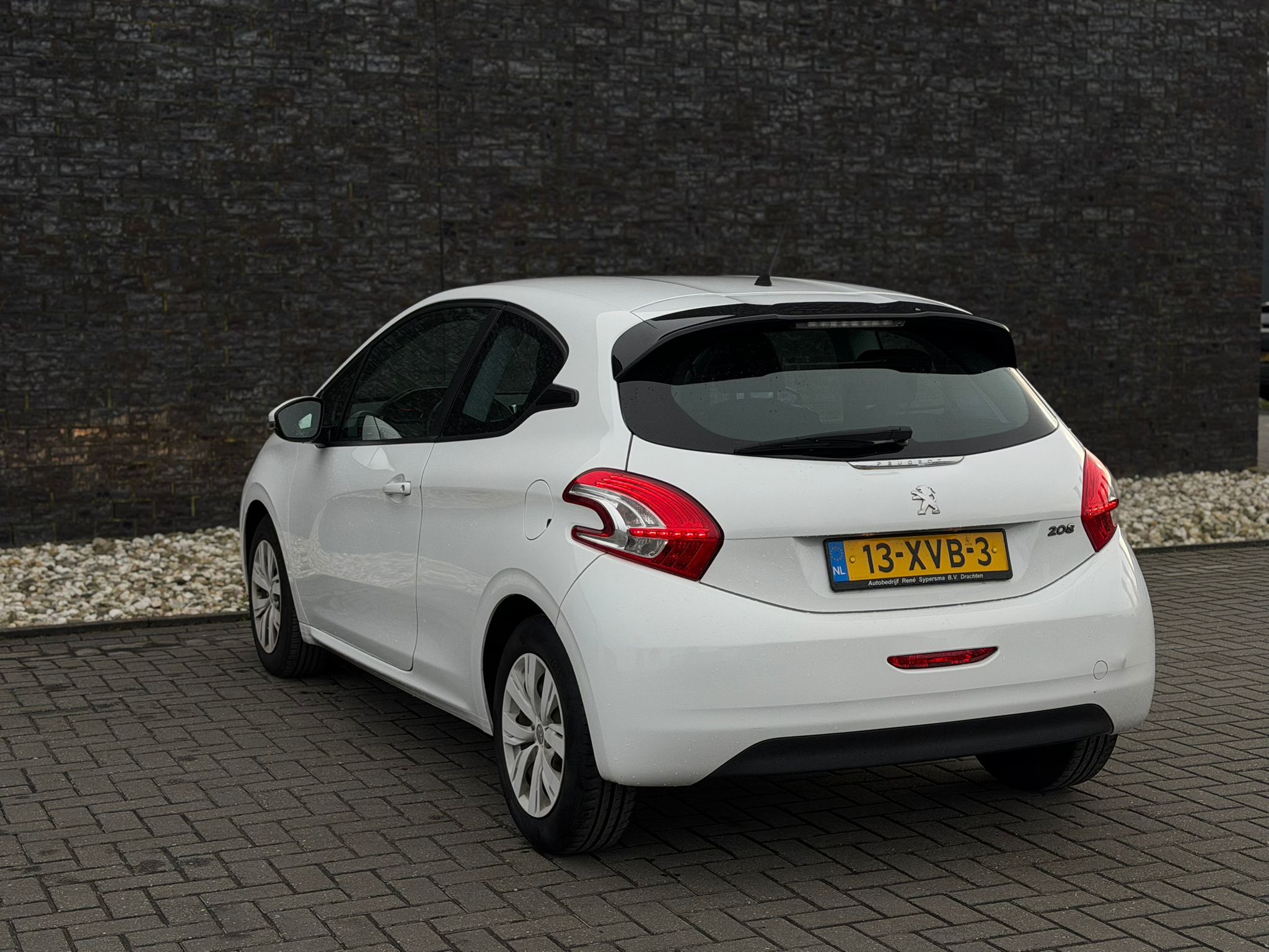 Peugeot 208 VTI Active thumbnail 6